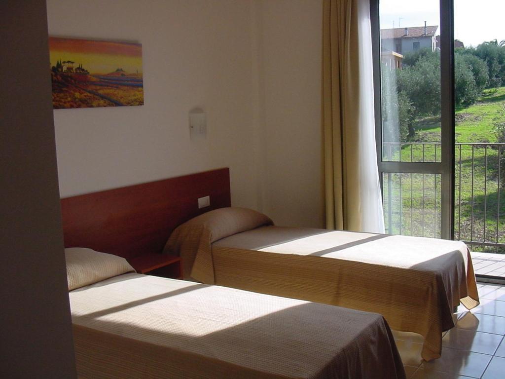 Hotel Villa Adriatica 波尔托坎诺内 外观 照片